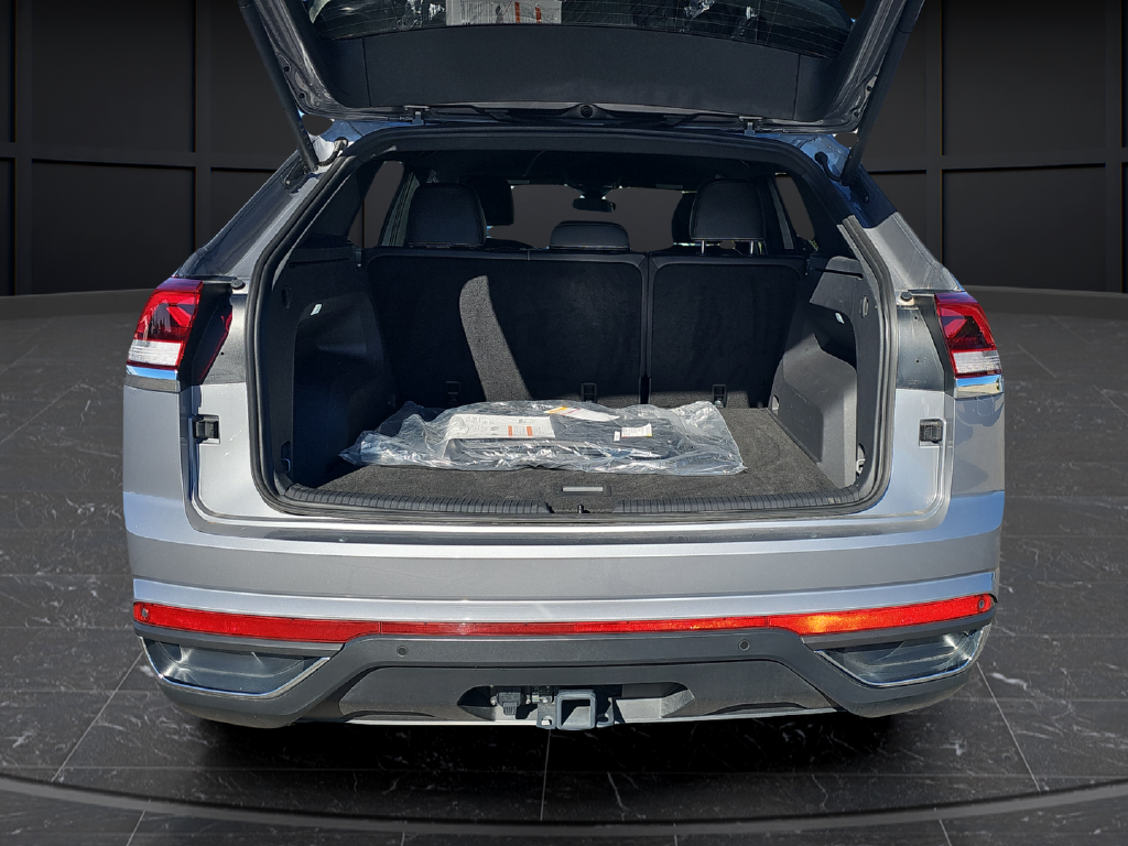 2026 Volkswagen Atlas Cross Sport SE w/Technology