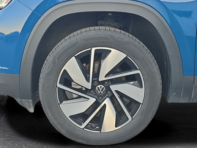 2026 Volkswagen Atlas SE w/Technology