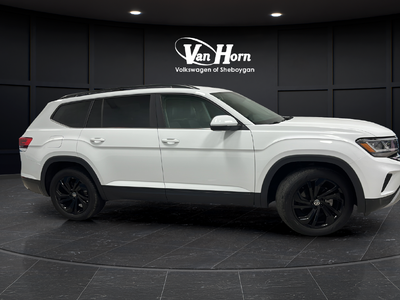 2023 Volkswagen Atlas 3.6L V6 SE w/Technology