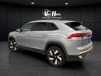 2024 Volkswagen Atlas Cross Sport 2.0T SE w/Technology