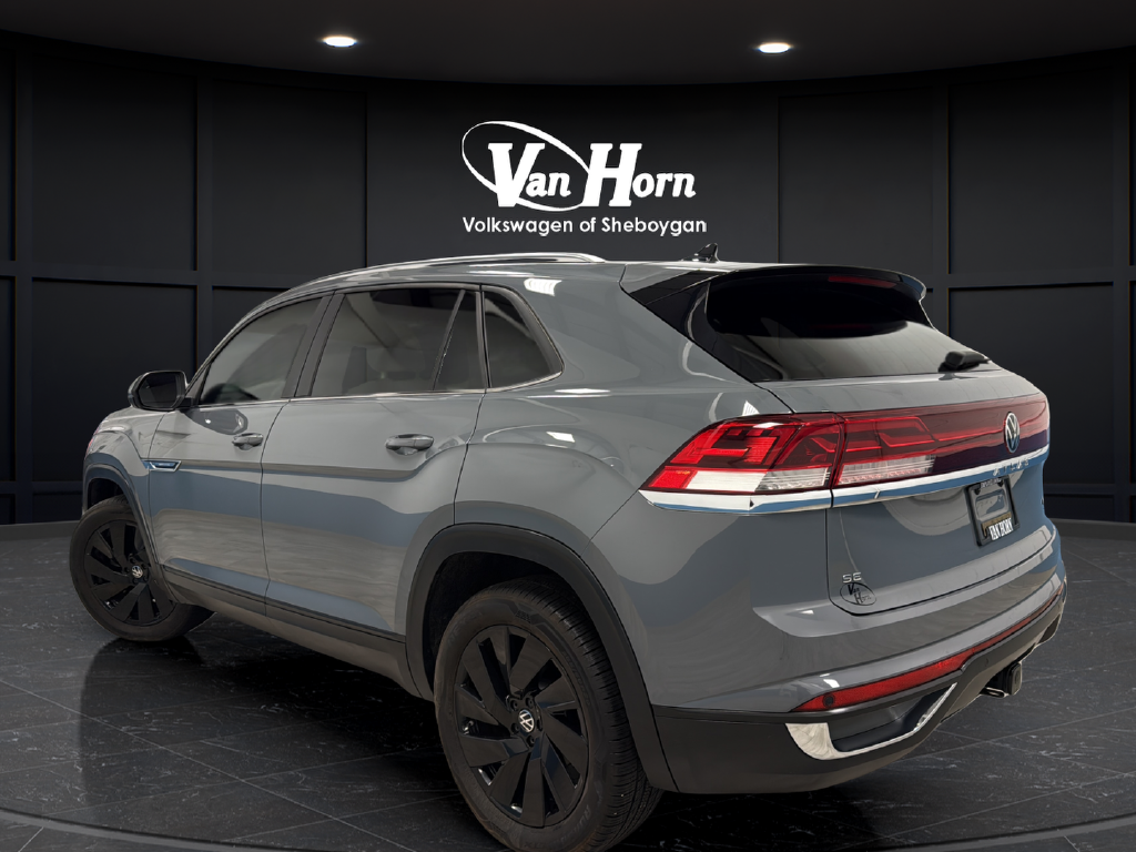 2024 Volkswagen Atlas Cross Sport 2.0T SE w/Technology