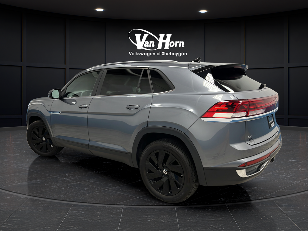 2024 Volkswagen Atlas Cross Sport 2.0T SE w/Technology