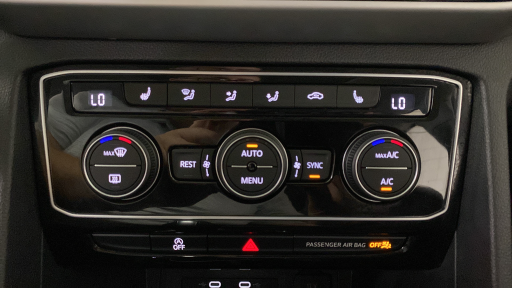2022 Volkswagen Atlas 3.6L V6 SE w/Technology