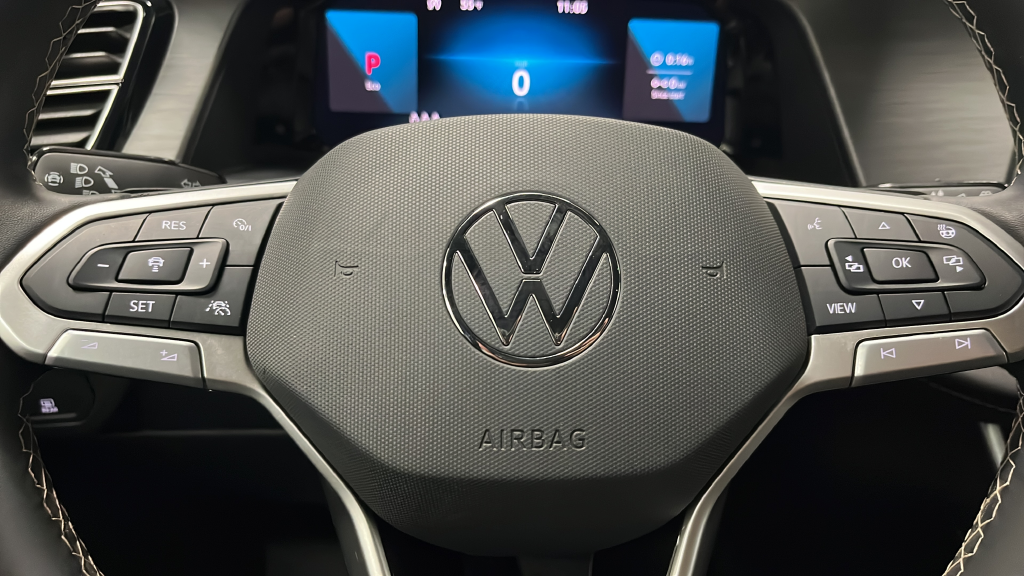 2024 Volkswagen Atlas Cross Sport 2.0T SE