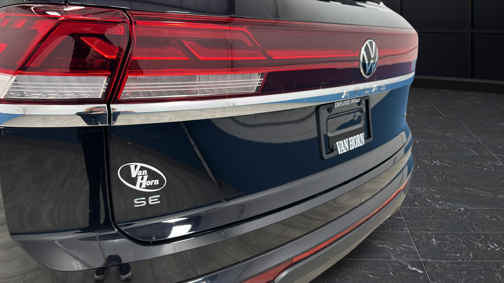 2024 Volkswagen Atlas Cross Sport 2.0T SE