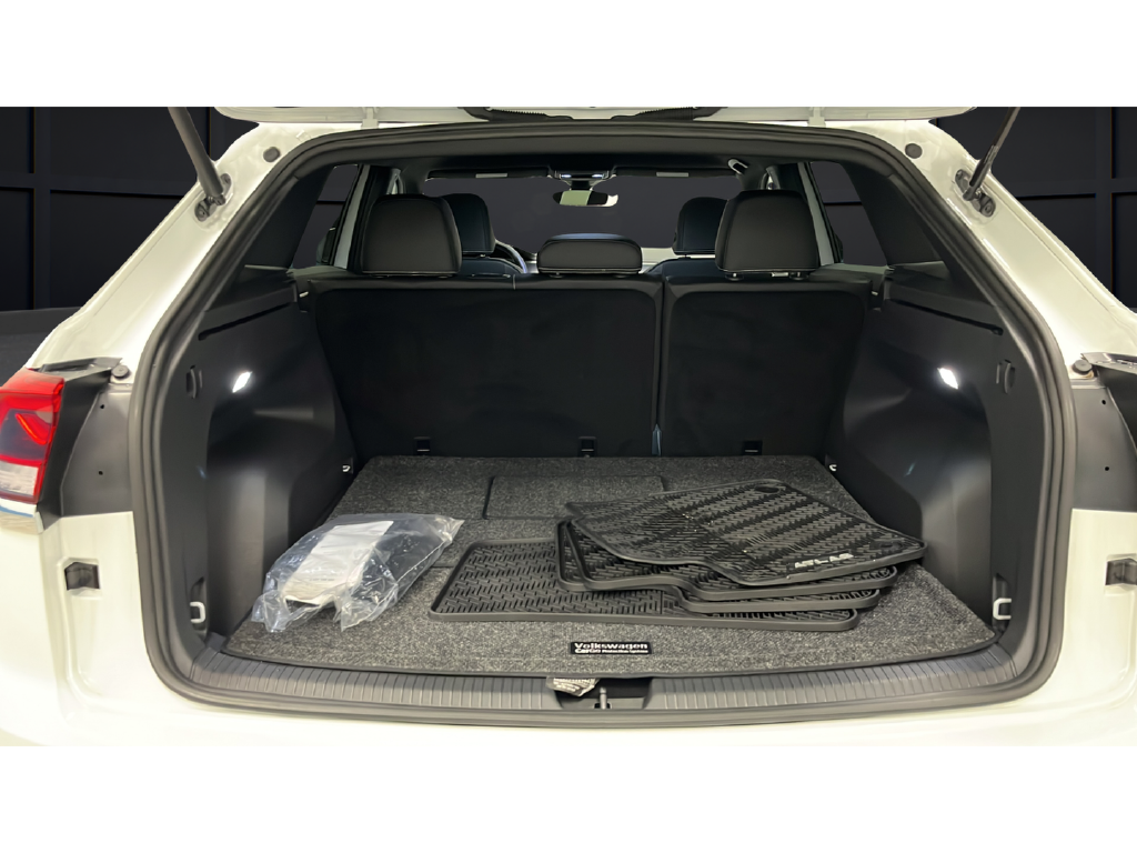2025 Volkswagen Atlas Cross Sport 2.0T SE