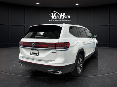 2024 Volkswagen Atlas 2.0T SE