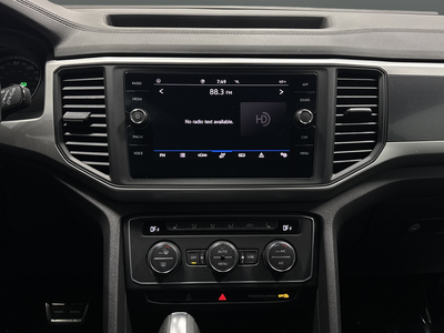 2021 Volkswagen Atlas Cross Sport 3.6L V6 SE w/Technology R-Line