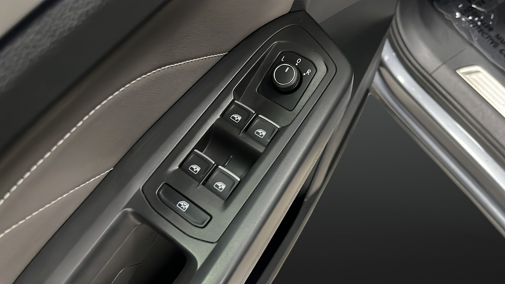 2023 Volkswagen Atlas 3.6L V6 SEL R-Line