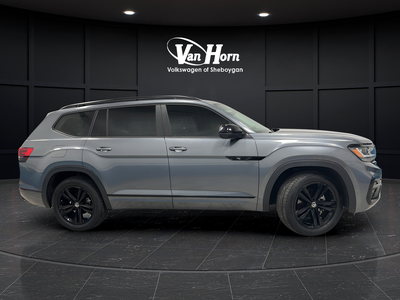 2023 Volkswagen Atlas 3.6L V6 SEL R-Line
