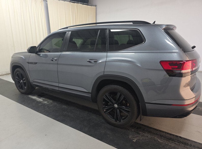 2023 Volkswagen Atlas 3.6L V6 SEL R-Line