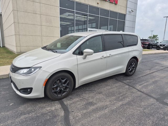 2019 Chrysler Pacifica Touring Plus
