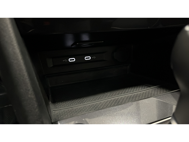 2024 Volkswagen Tiguan 2.0T SEL R-Line