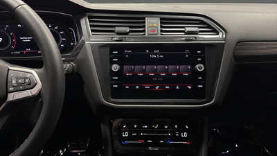 2023 Volkswagen Tiguan 2.0T SEL R-Line