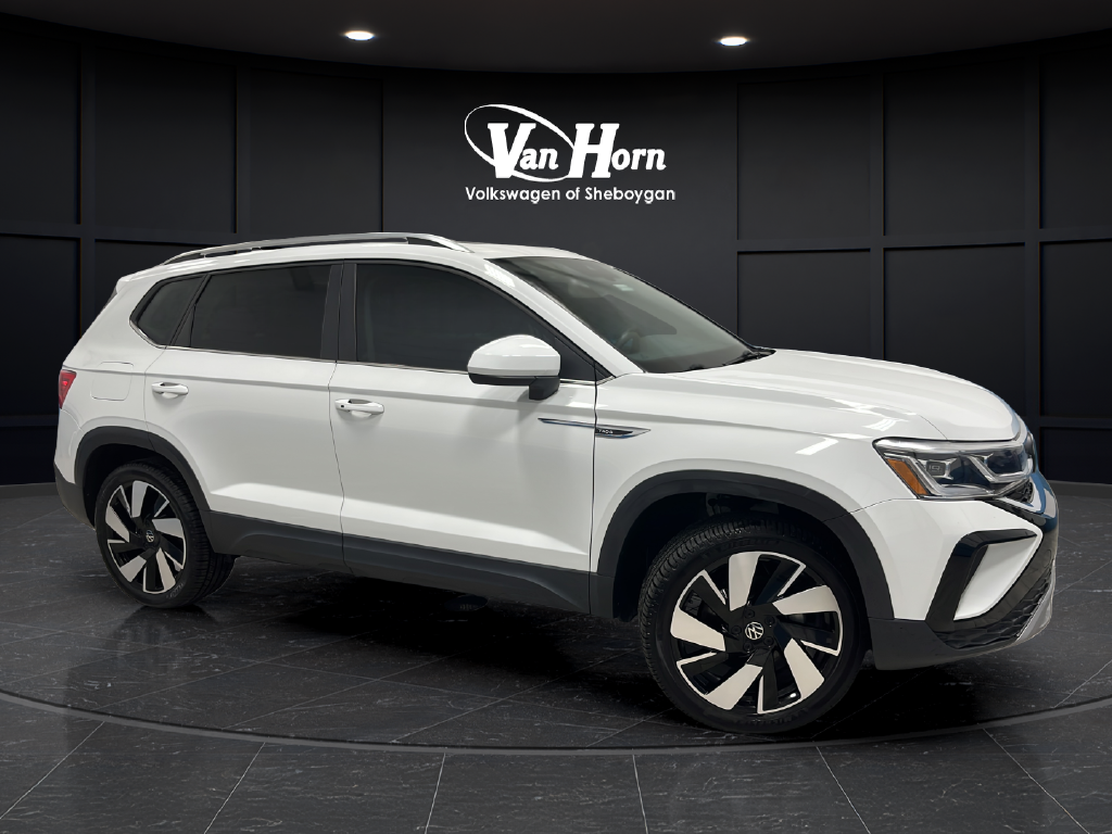 2024 Volkswagen Taos 1.5T SEL