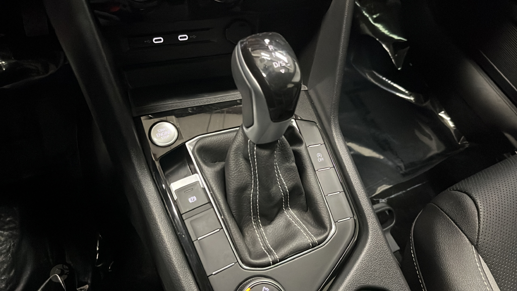 2024 Volkswagen Taos 1.5T SEL
