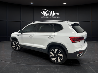 2024 Volkswagen Taos 1.5T SEL