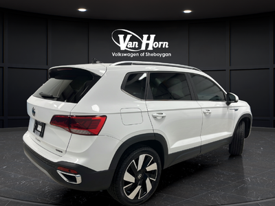 2024 Volkswagen Taos 1.5T SEL