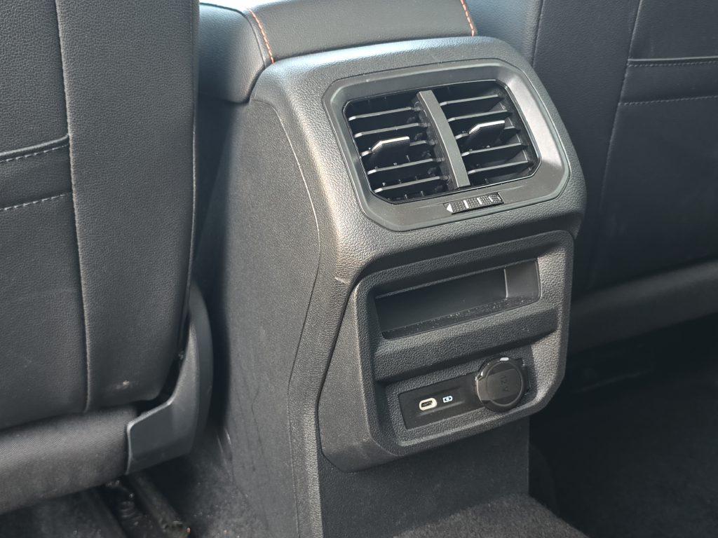 2024 Volkswagen Tiguan 2.0T Wolfsburg Edition