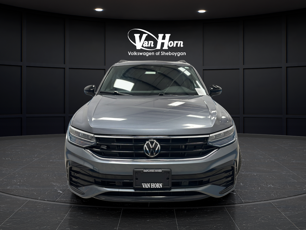 2024 Volkswagen Tiguan 2.0T SE R-Line Black