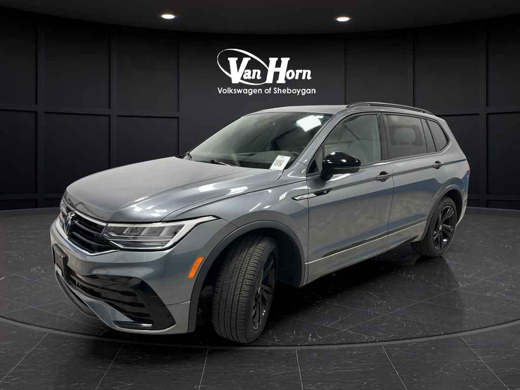 2024 Volkswagen Tiguan 2.0T SE R-Line Black