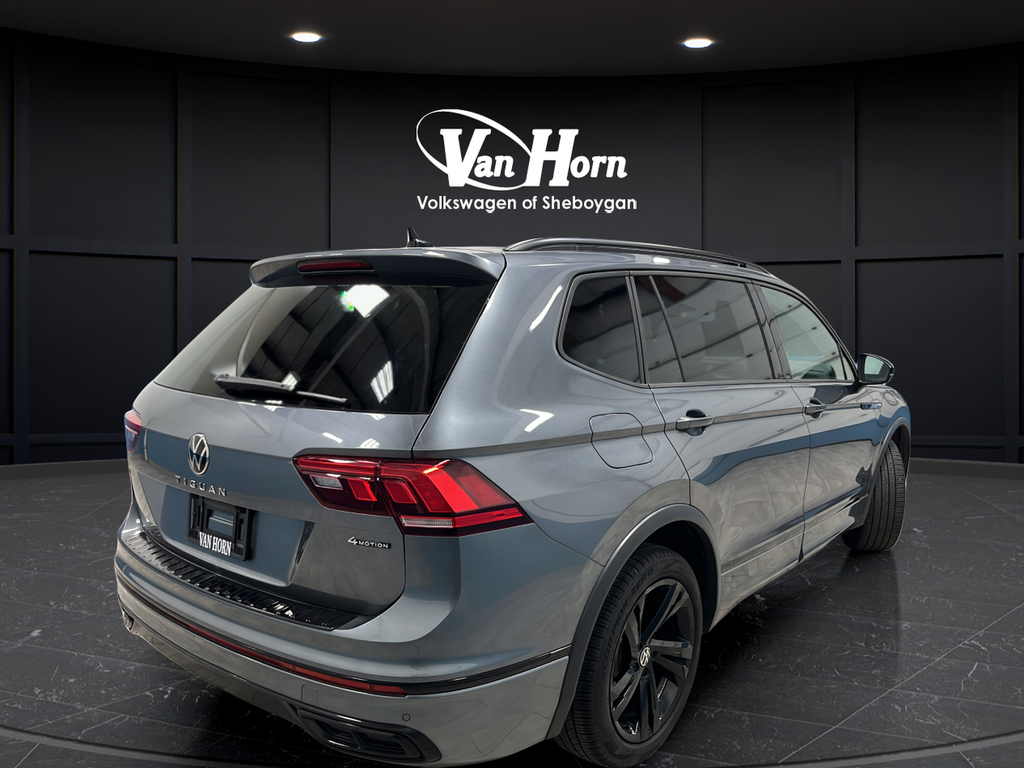 2024 Volkswagen Tiguan 2.0T SE R-Line Black