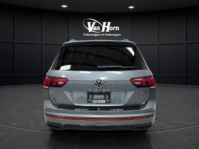 2024 Volkswagen Tiguan 2.0T SE R-Line Black