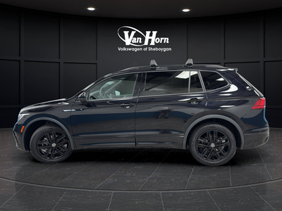 2022 Volkswagen Tiguan 2.0T SE R-Line Black