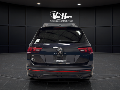 2022 Volkswagen Tiguan 2.0T SE R-Line Black