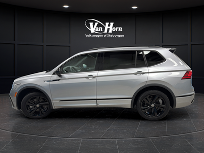 2024 Volkswagen Tiguan 2.0T SE R-Line Black
