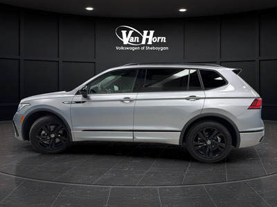 2024 Volkswagen Tiguan 2.0T SE R-Line Black