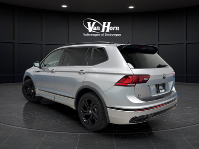 2024 Volkswagen Tiguan 2.0T SE R-Line Black