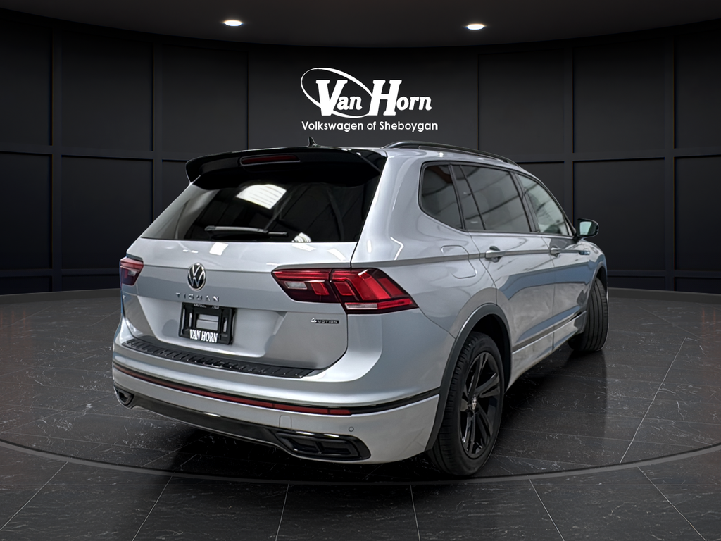2024 Volkswagen Tiguan 2.0T SE R-Line Black