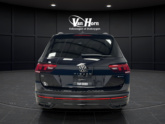 2024 Volkswagen Tiguan 2.0T SE R-Line Black