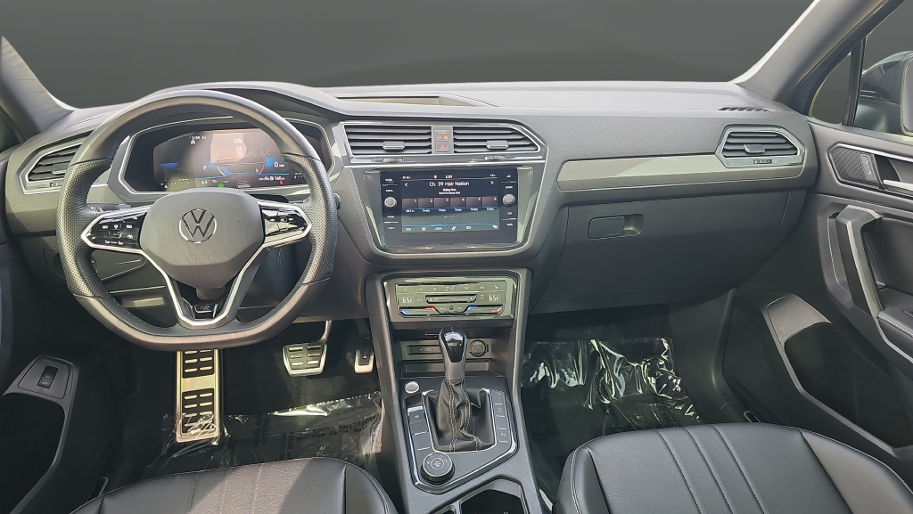 2024 Volkswagen Tiguan 2.0T SE R-Line Black