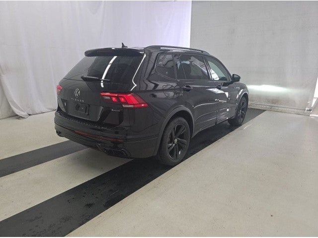 2024 Volkswagen Tiguan 2.0T SE R-Line Black