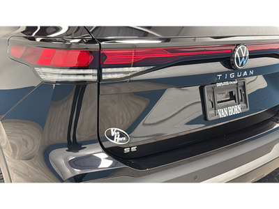 2025 Volkswagen Tiguan 2.0T SE