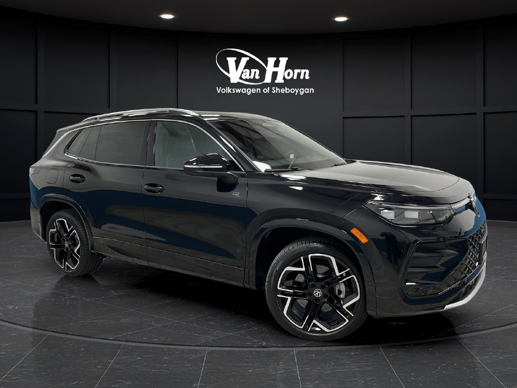 2025 Volkswagen Tiguan 2.0T SEL R-Line