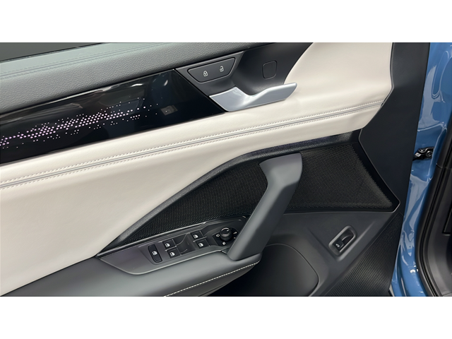 2025 Volkswagen Tiguan 2.0T SEL R-Line