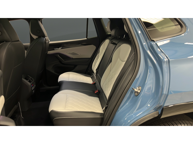 2025 Volkswagen Tiguan 2.0T SEL R-Line