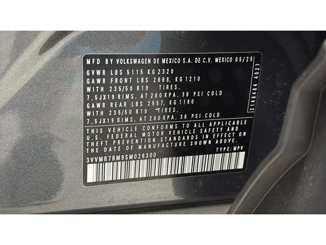 2025 Volkswagen Tiguan 2.0T SE
