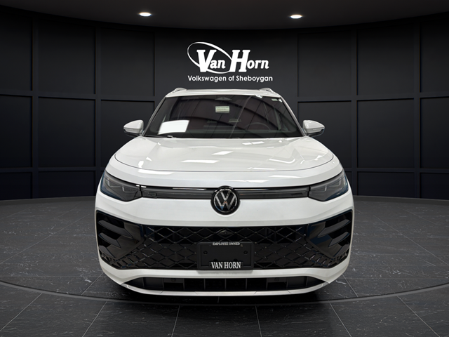 2026 Volkswagen Tiguan 2.0T SEL R-Line Turbo