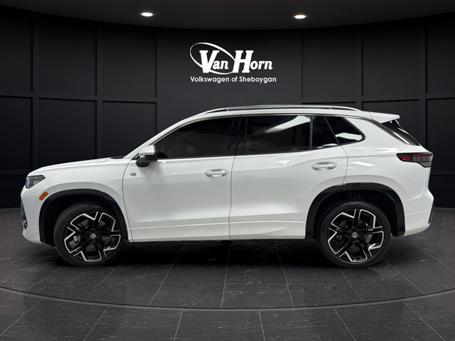 2026 Volkswagen Tiguan 2.0T SEL R-Line Turbo