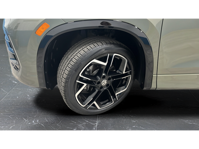 2026 Volkswagen Tiguan 2.0T SEL R-Line Turbo