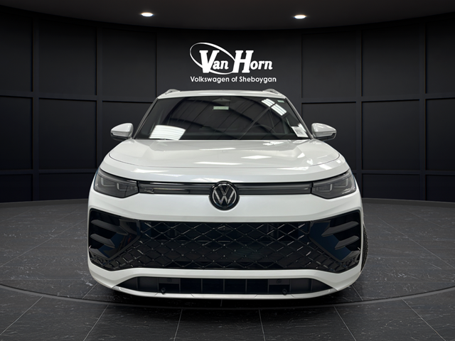 2026 Volkswagen Tiguan 2.0T SEL R-Line Turbo