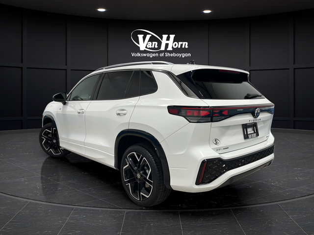 2026 Volkswagen Tiguan 2.0T SEL R-Line Turbo