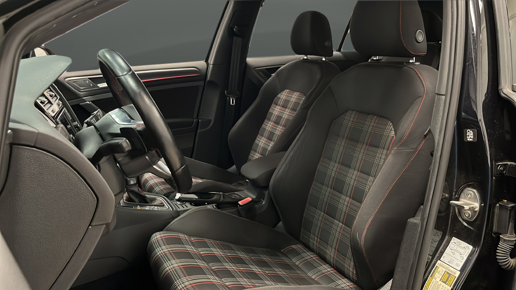 2020 Volkswagen Golf GTI 2.0T S