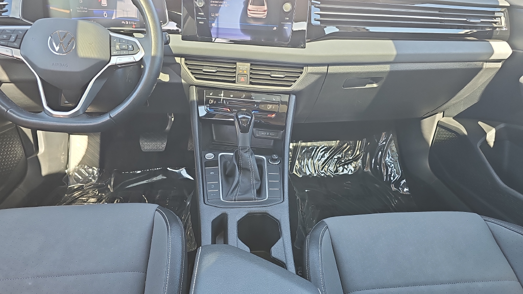 2025 Volkswagen Jetta 1.5T SE