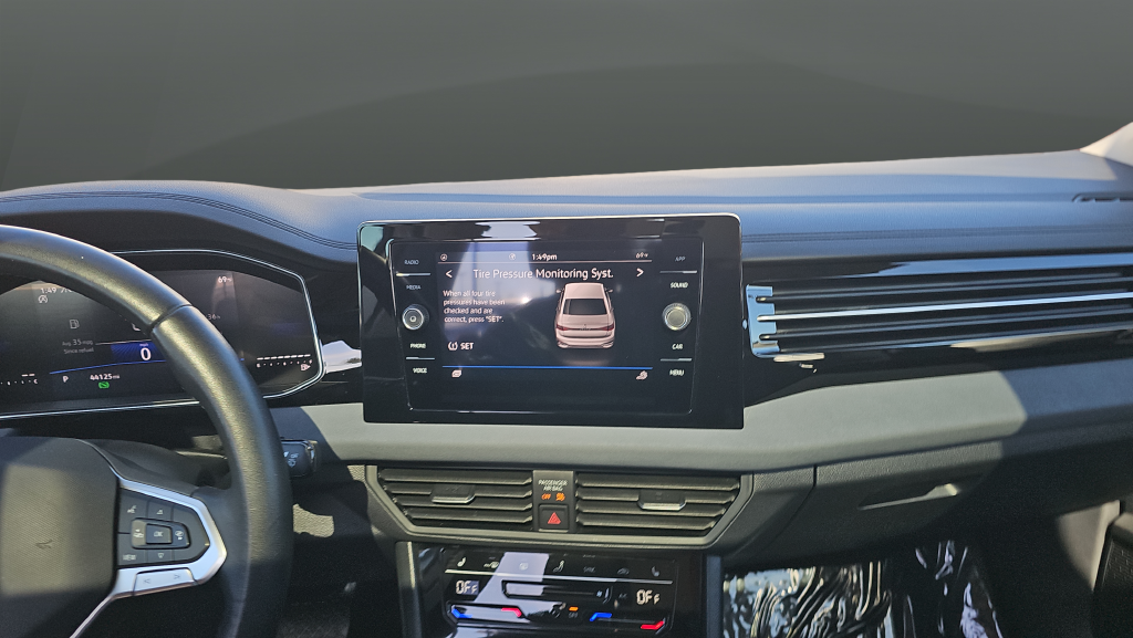 2025 Volkswagen Jetta 1.5T SE