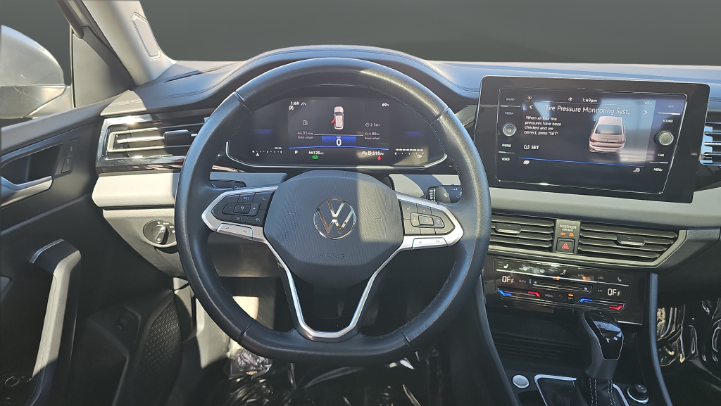 2025 Volkswagen Jetta 1.5T SE